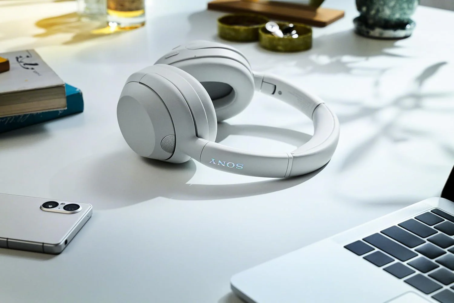 Sony ULT Wear WH-ULT900N Noise Cancellation Wireless Bluetooth Over Ear Headphones with Massive Bass, Up to 50Hrs Battery-White - Image 7