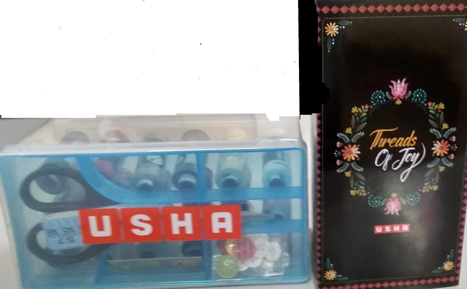 USHA Sewing Kit with 18 Thread spools, 1 Scissor, 12 Buttons, 1 Measuring Tape (Black) - Image 4